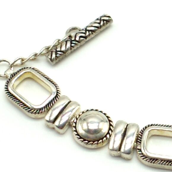 Silver-tone Metal Oval Linked Bracelet Toggle Clasp 7" - Picture 9 of 13